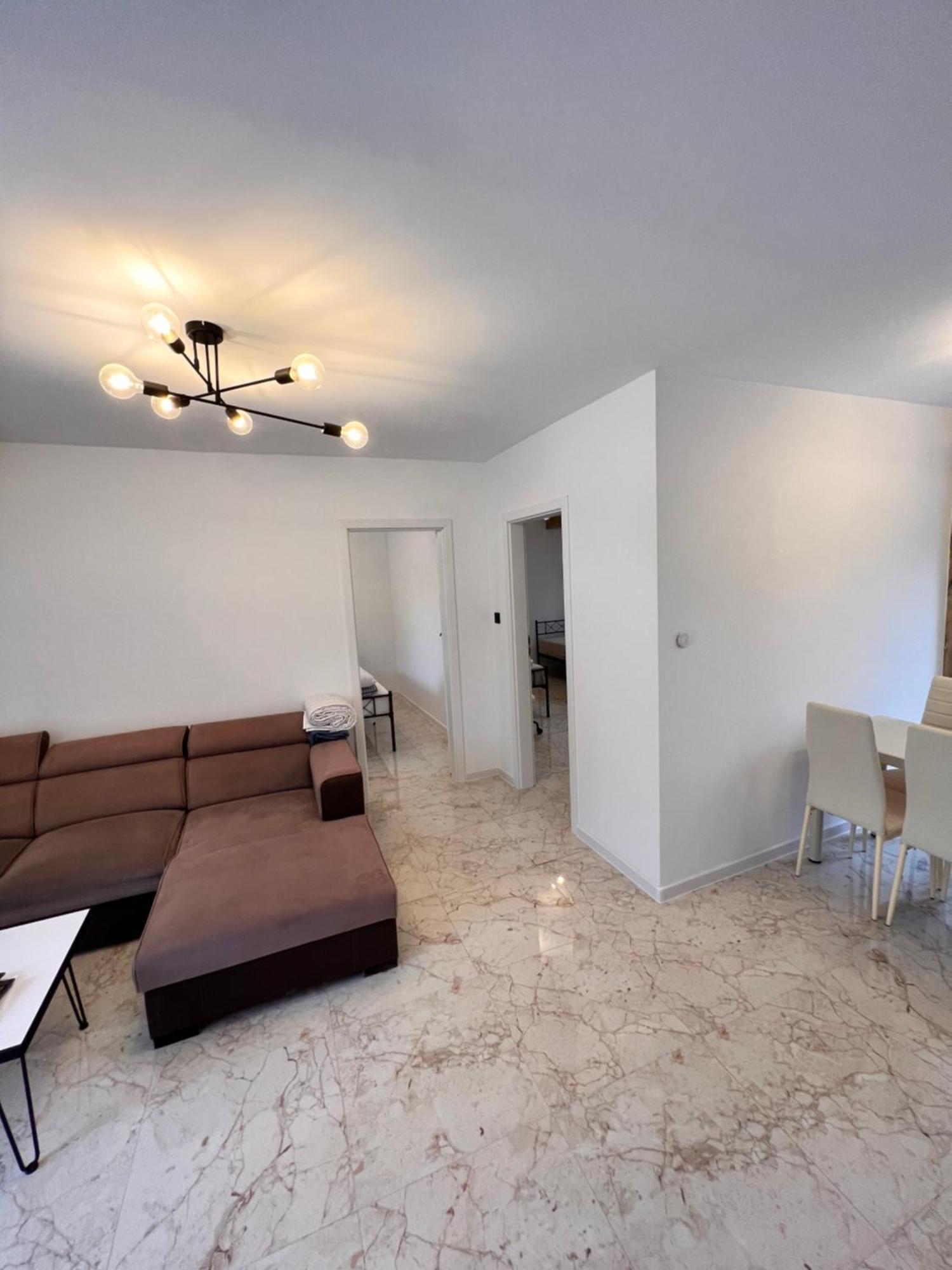 Dworskiego 74, Apartament 3 Пшемишъл Екстериор снимка