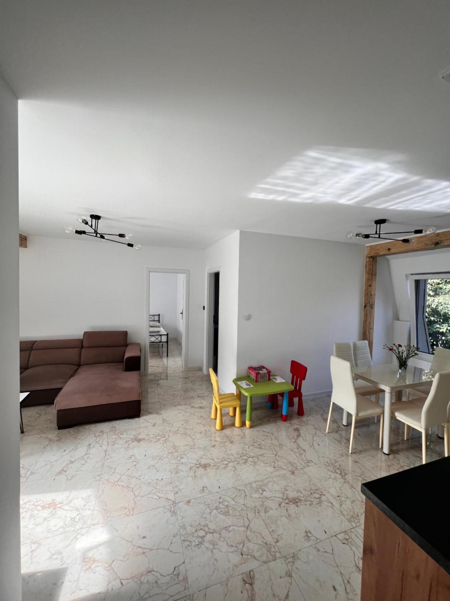 Dworskiego 74, Apartament 3 Пшемишъл Екстериор снимка